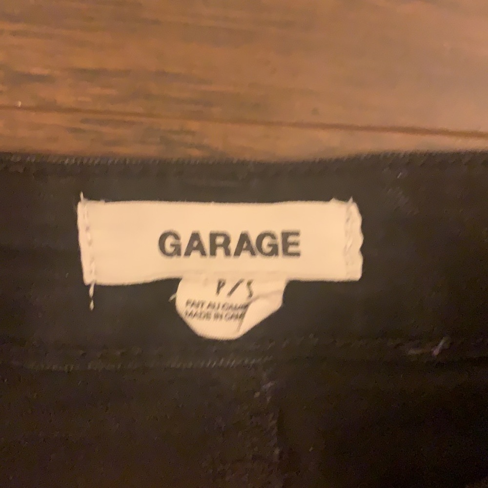 Black denim skirt - Picture 2 of 2